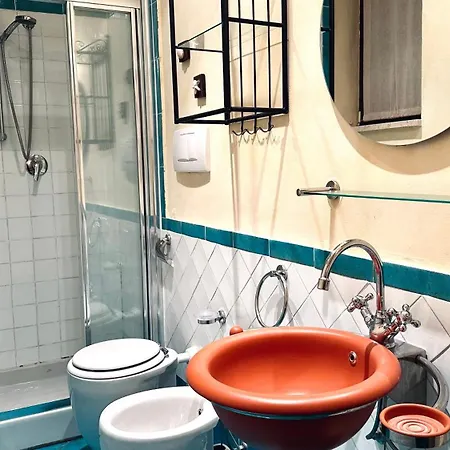 N214 - Delizioso Bilocale In Centro Storico דירה *