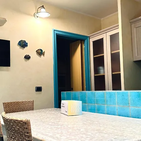 דירה N214 - Delizioso Bilocale In Centro Storico נומאנה