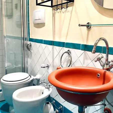 N214 - Delizioso Bilocale In Centro Storico *